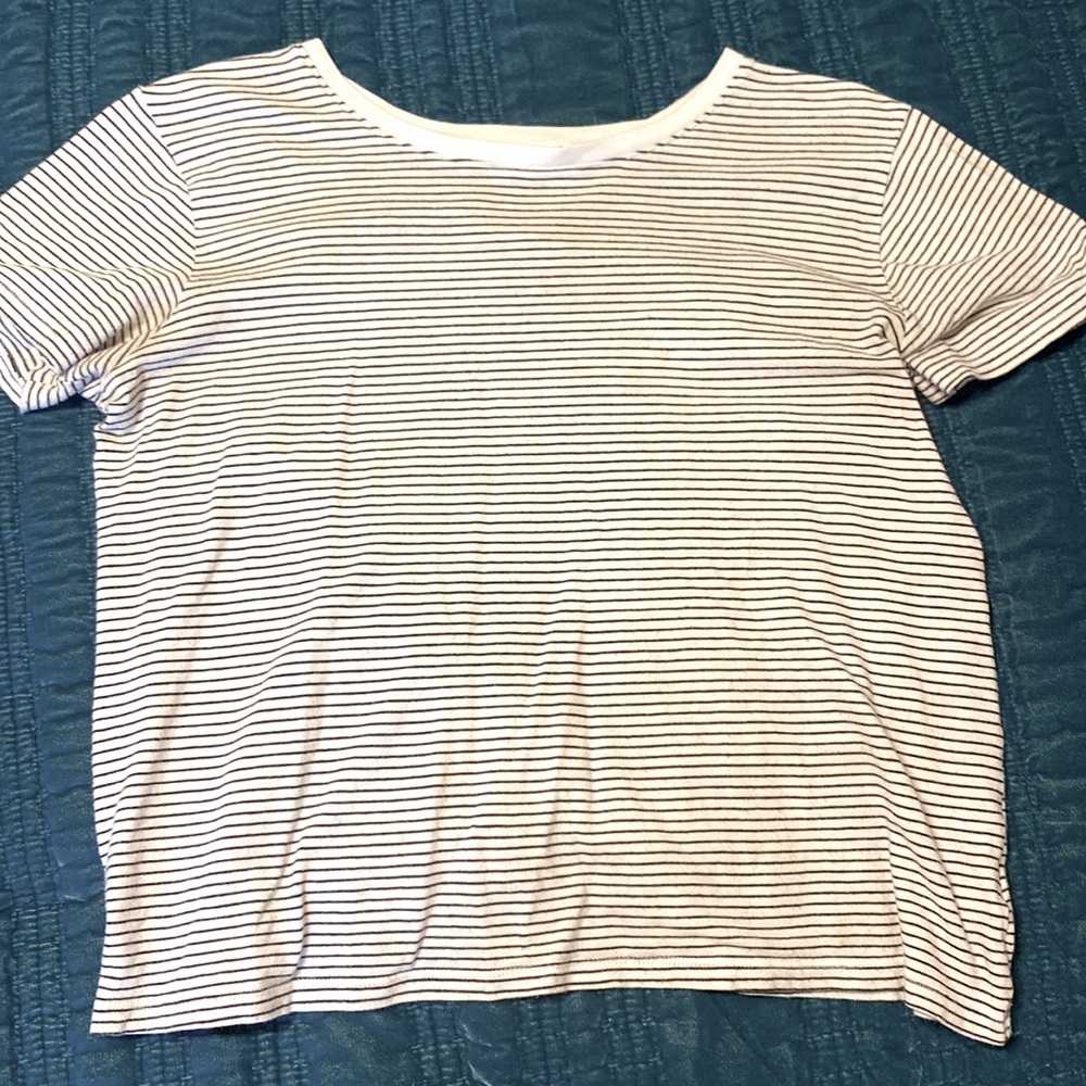 Black and white striped t shirt